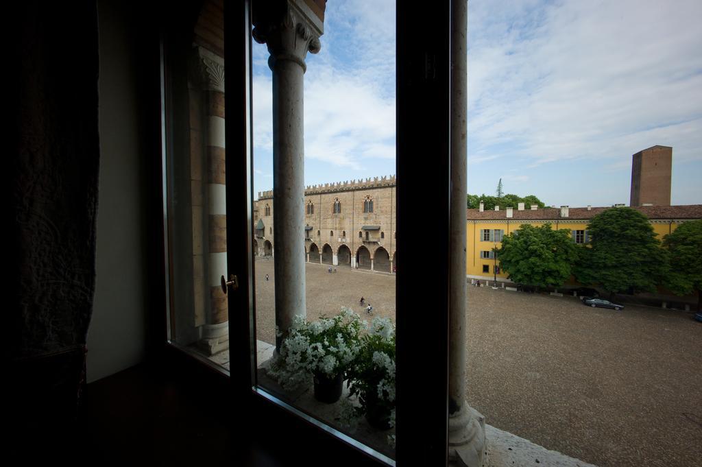 Palazzo Castiglioni Luxury Suite And Rooms Mântua Exterior foto